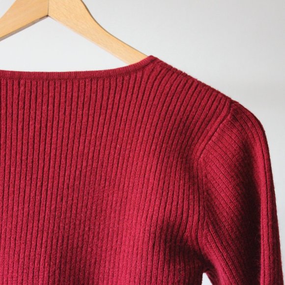 Vintage Burgundy Sweater - Picture 6 of 6